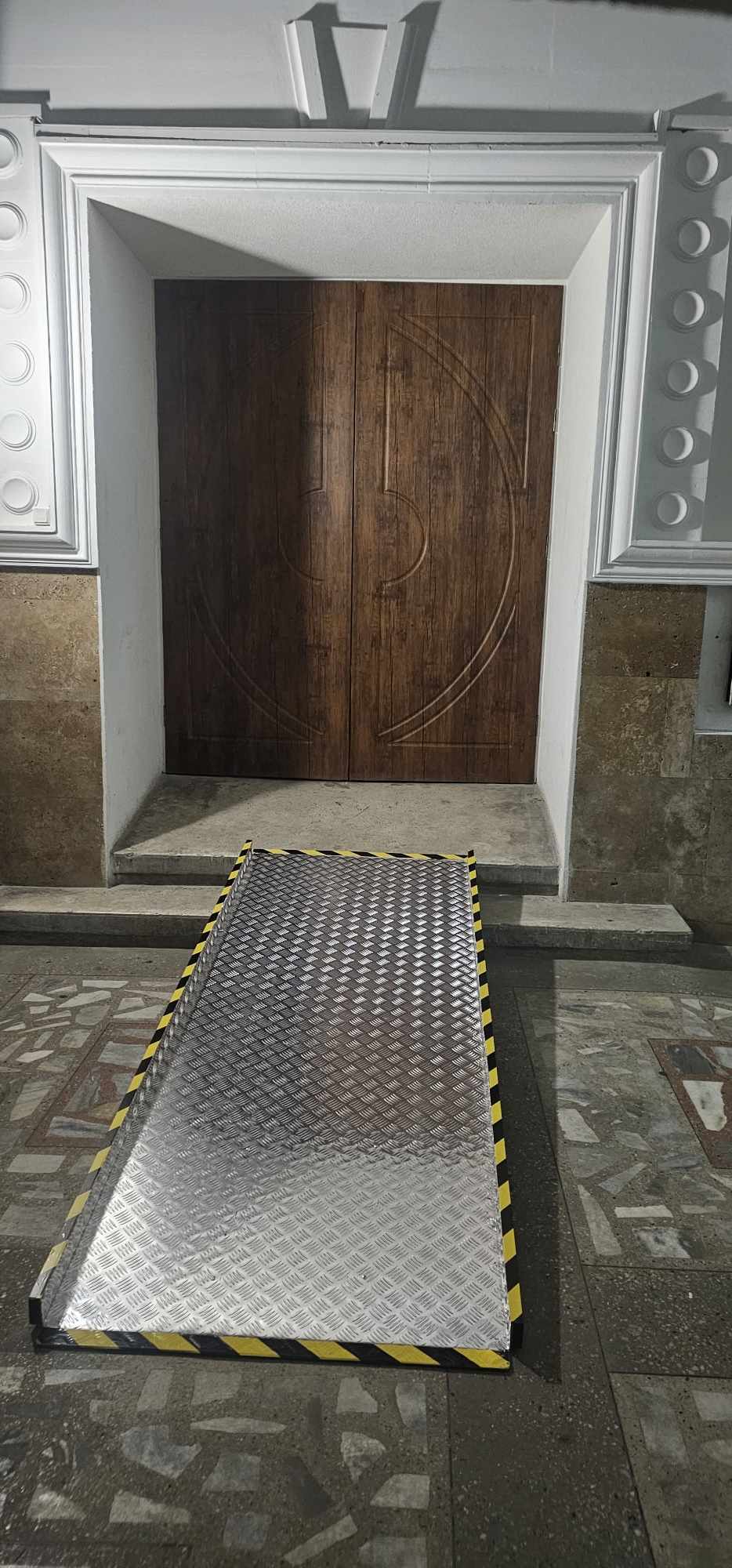 376369193_1083247435975394_53781814023262145_n