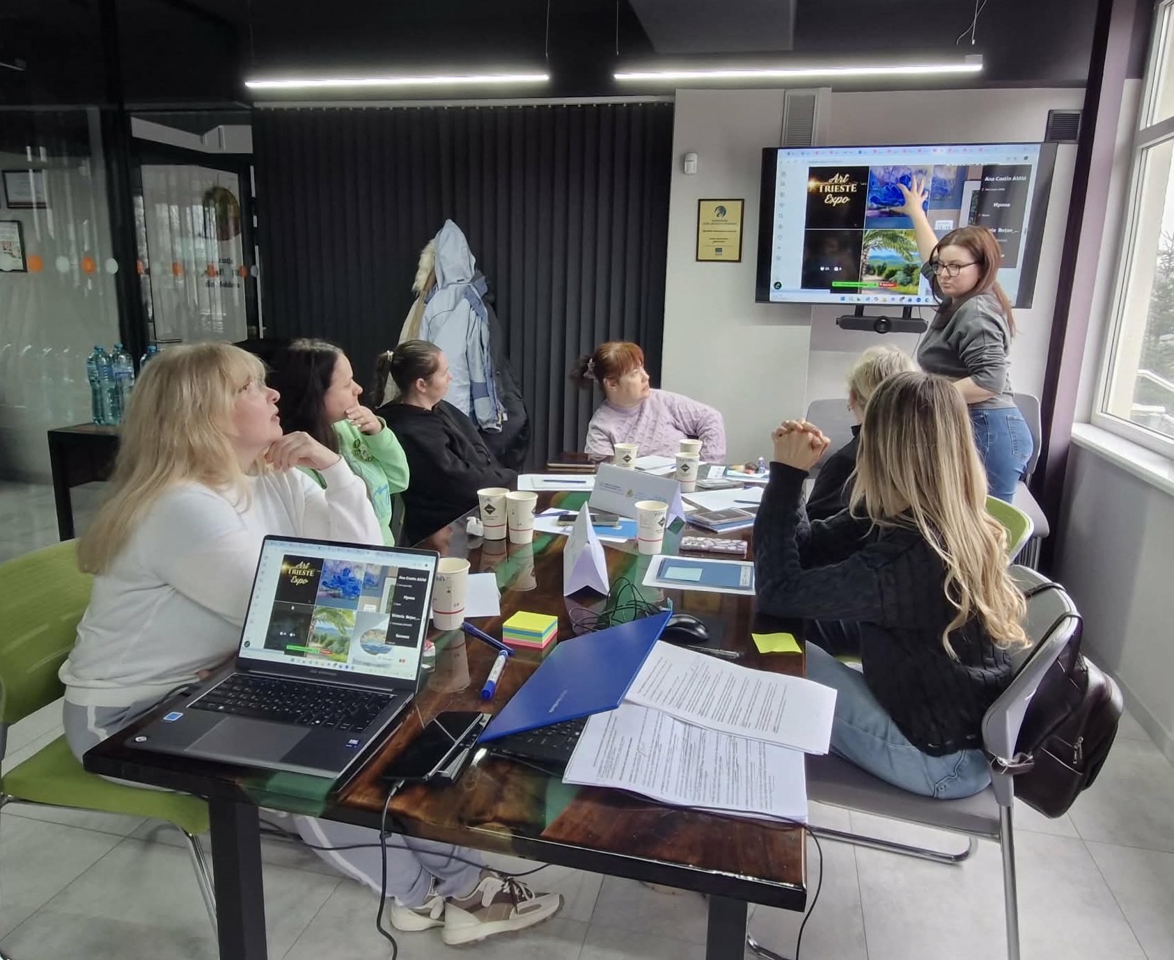 +d87a4e23-40c3-466b-863c-a1640d4d1238