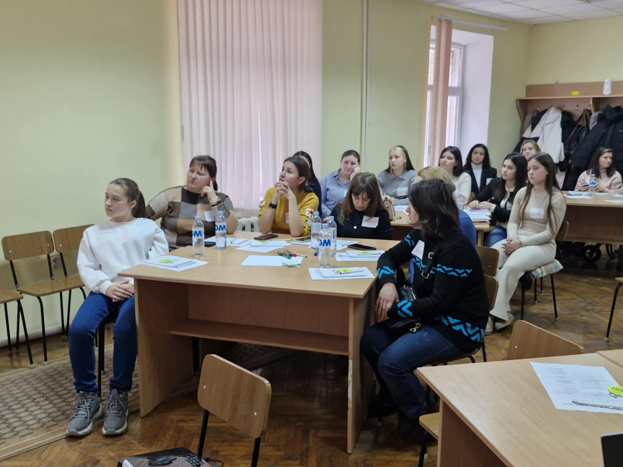 e6f8a233-899f-41f5-a0d8-c7c791333786